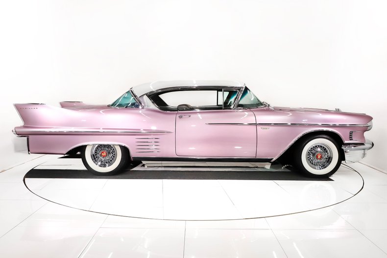 Unknown-Coupe-deville-1958-Maybelline-Pink-Gray-23