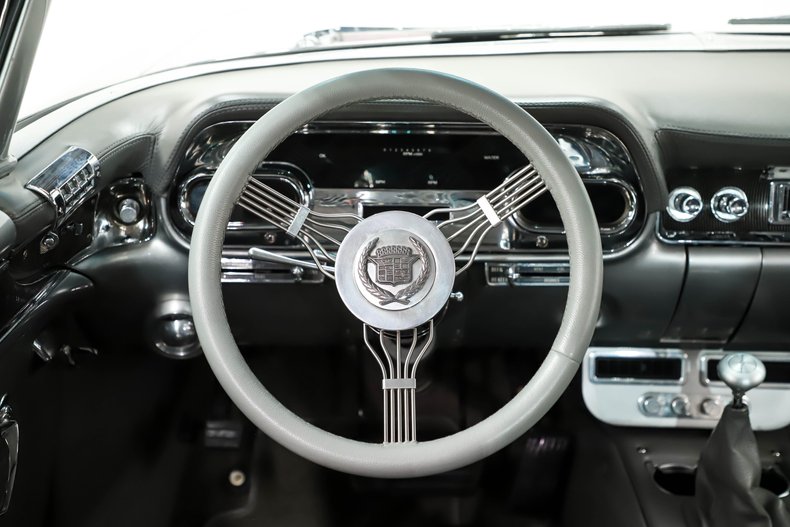 Unknown-Coupe-deville-1958-Maybelline-Pink-Gray-24
