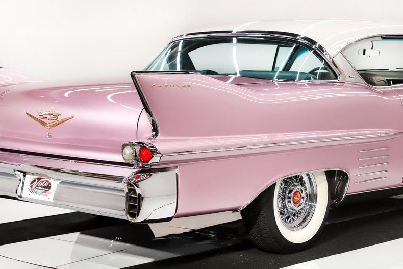 Unknown-Coupe-deville-1958-Maybelline-Pink-Gray-32