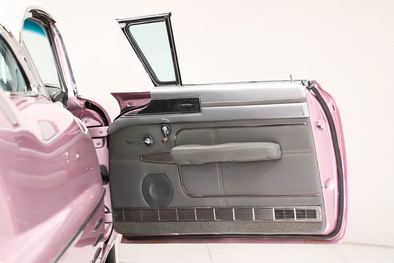 Unknown-Coupe-deville-1958-Maybelline-Pink-Gray-46