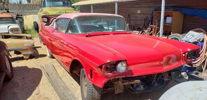 Unknown-Coupe-deville-1958-Red-White-12