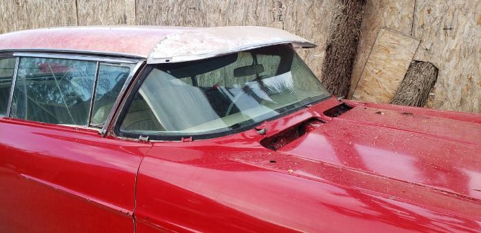 Unknown-Coupe-deville-1958-Red-White