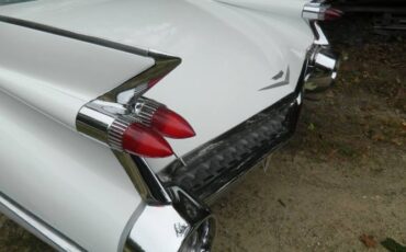 Unknown-Coupe-deville-1959-White-15