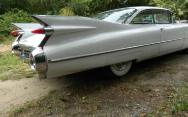 Unknown-Coupe-deville-1959-White-3