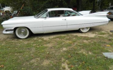 Unknown-Coupe-deville-1959-White-7