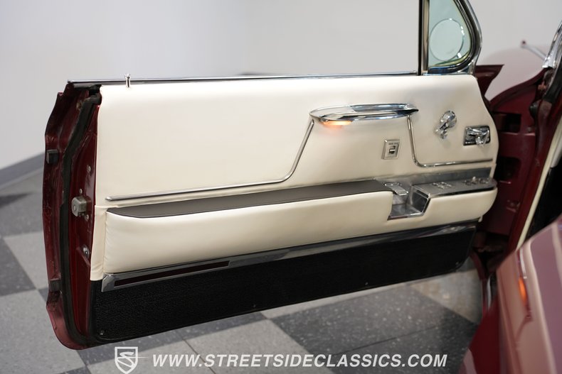 Unknown-Coupe-deville-1962-Burgundy-Metallic-White-15