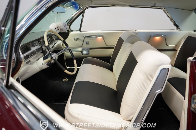 Unknown-Coupe-deville-1962-Burgundy-Metallic-White-16