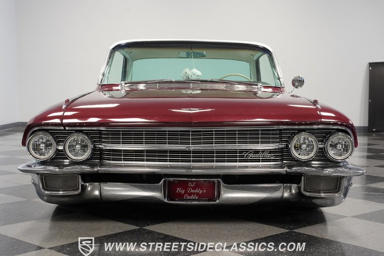 Unknown-Coupe-deville-1962-Burgundy-Metallic-White-29