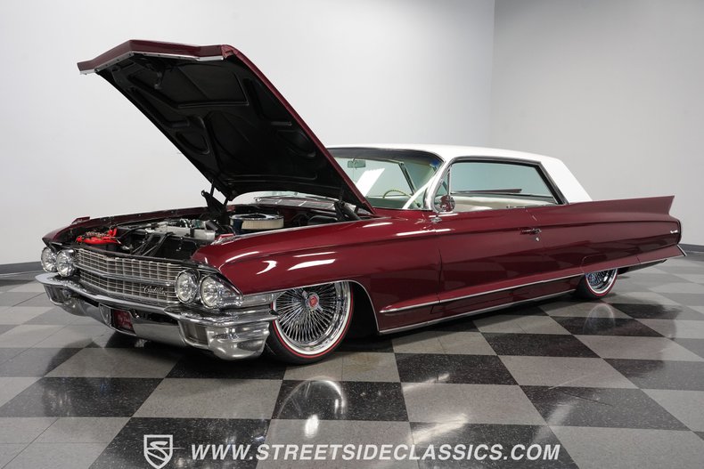 Unknown-Coupe-deville-1962-Burgundy-Metallic-White-44