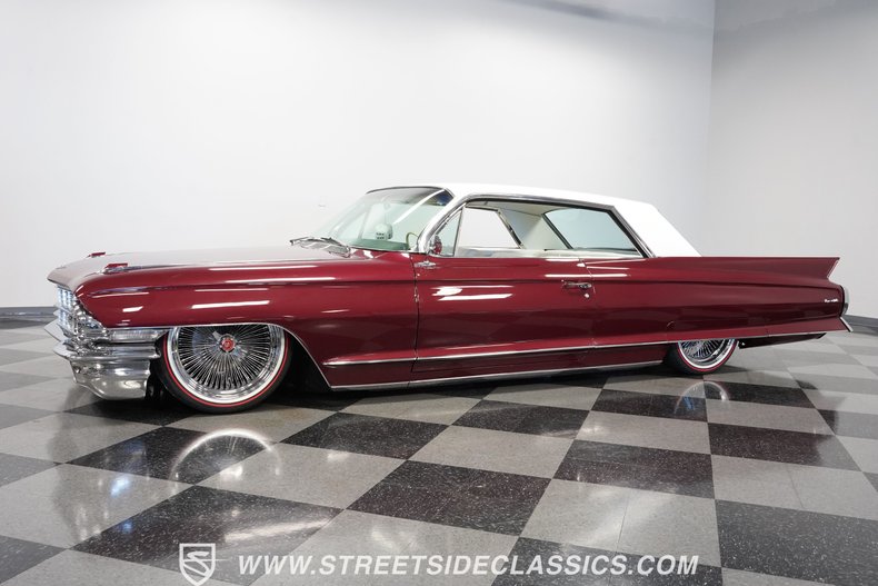 Unknown-Coupe-deville-1962-Burgundy-Metallic-White-5