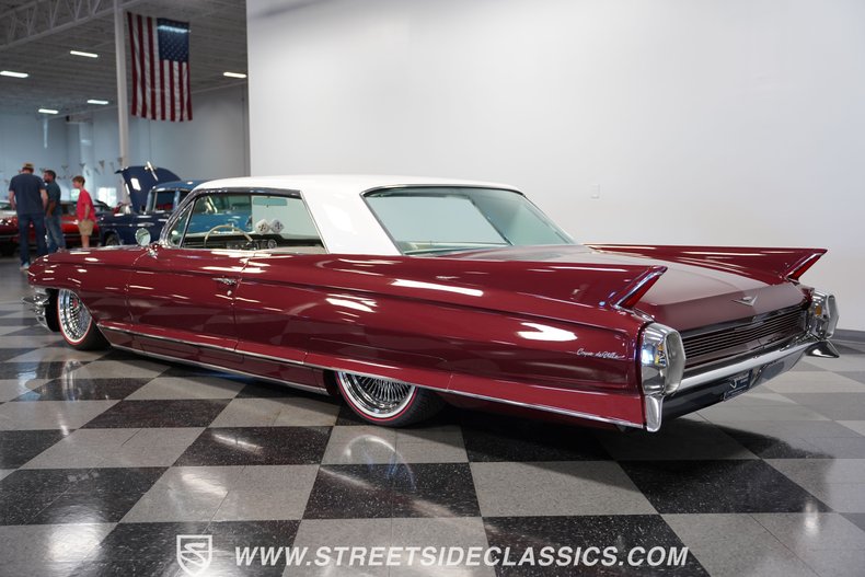 Unknown-Coupe-deville-1962-Burgundy-Metallic-White-8