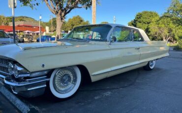 Unknown-Coupe-deville-1962-Yellow-6
