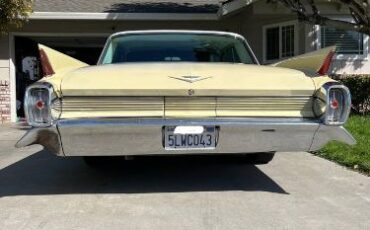 Unknown-Coupe-deville-1962-Yellow-8