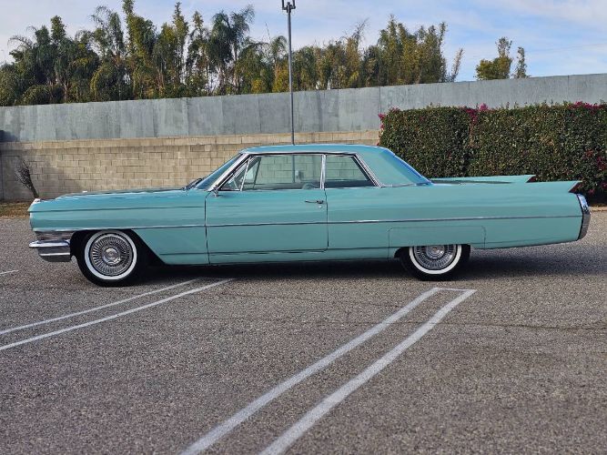 Unknown-Coupe-deville-1964-Robin039s-egg-blue-18
