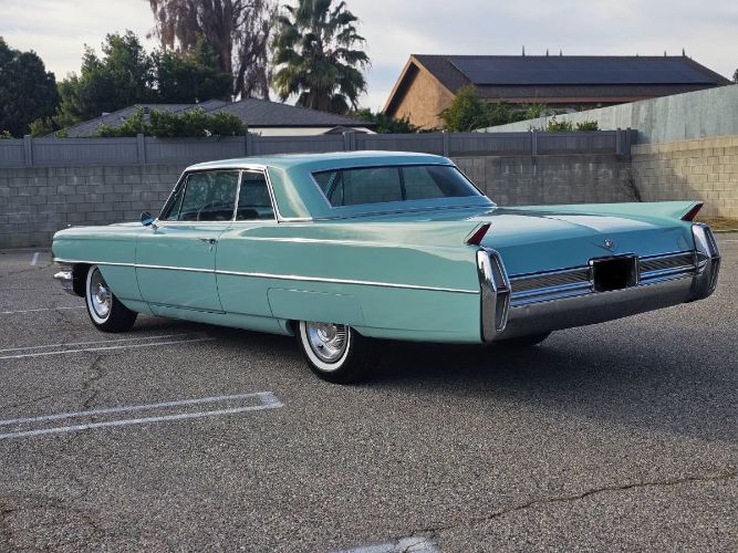 Unknown-Coupe-deville-1964-Robin039s-egg-blue-3