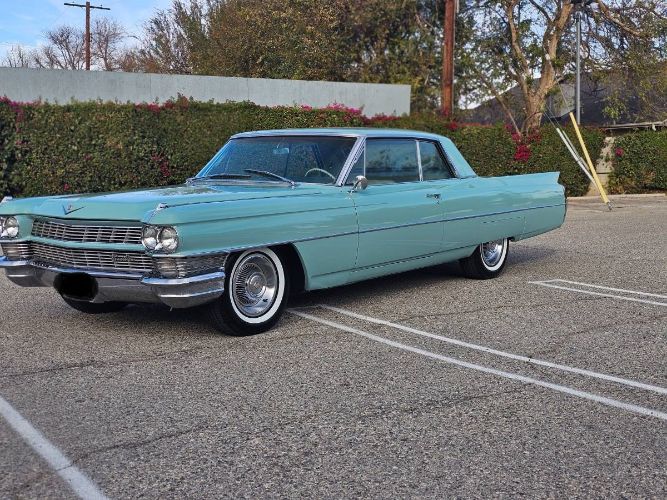 Unknown-Coupe-deville-1964-Robin039s-egg-blue