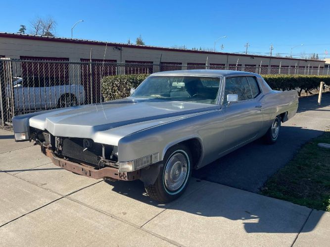 Unknown-Coupe-deville-1969-Silver-10