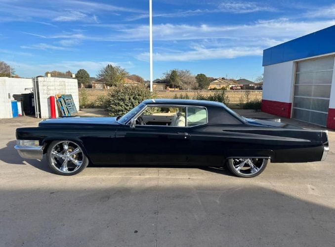 Unknown-Coupe-deville-1970-4