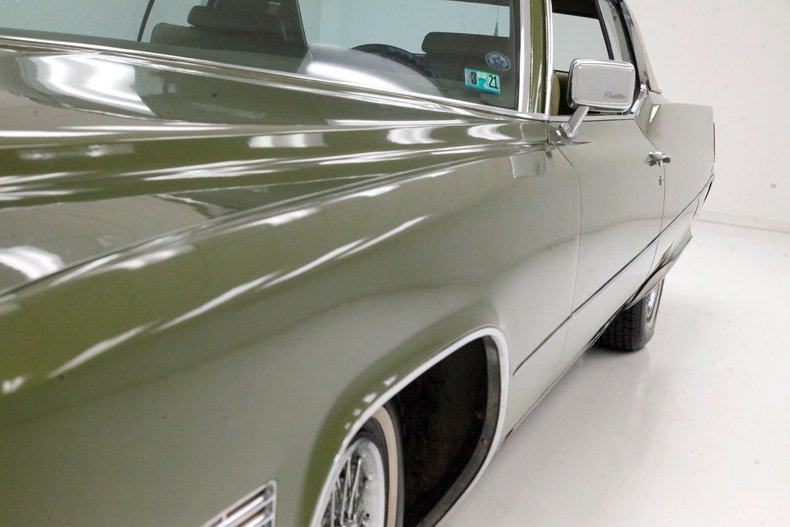 Unknown-Coupe-deville-1970-Bayberry-Metallic-Gold-2