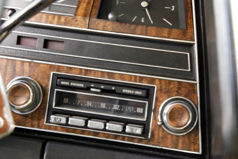 Unknown-Coupe-deville-1970-Bayberry-Metallic-Gold-22
