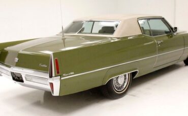 Unknown-Coupe-deville-1970-Bayberry-Metallic-Gold-39
