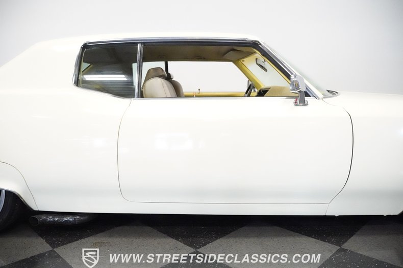 Unknown-Coupe-deville-1970-Cotillion-White-Tan-11