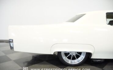 Unknown-Coupe-deville-1970-Cotillion-White-Tan-12