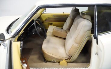 Unknown-Coupe-deville-1970-Cotillion-White-Tan-16
