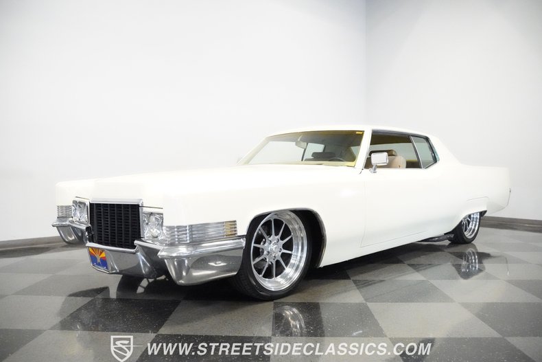 Unknown-Coupe-deville-1970-Cotillion-White-Tan-21