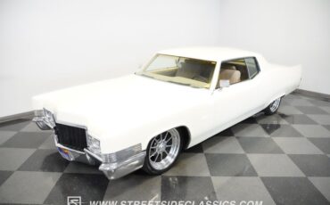 Unknown-Coupe-deville-1970-Cotillion-White-Tan-22