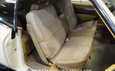 Unknown-Coupe-deville-1970-Cotillion-White-Tan-27