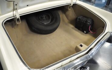 Unknown-Coupe-deville-1970-Cotillion-White-Tan-33