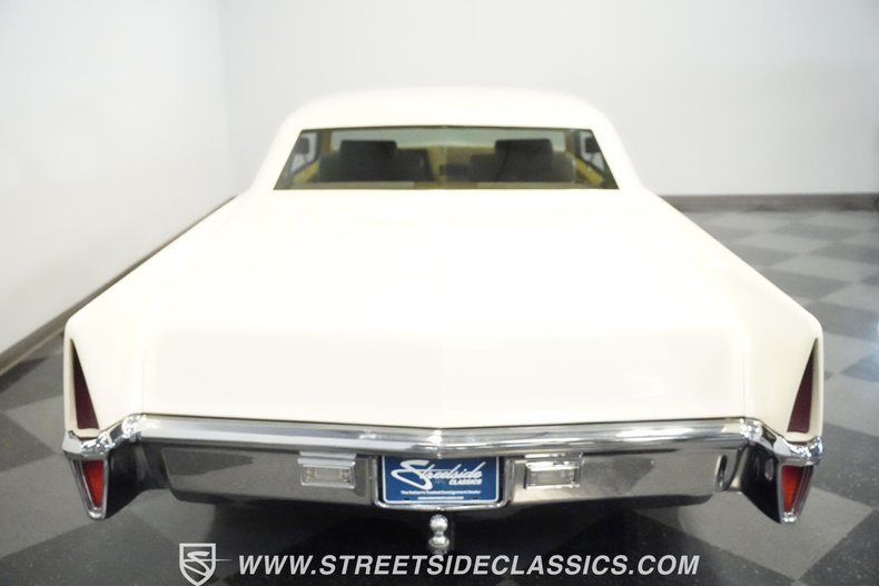 Unknown-Coupe-deville-1970-Cotillion-White-Tan-36