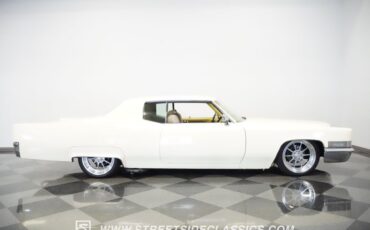 Unknown-Coupe-deville-1970-Cotillion-White-Tan-40