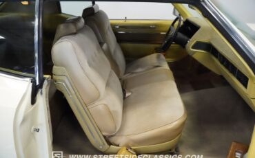 Unknown-Coupe-deville-1970-Cotillion-White-Tan-48