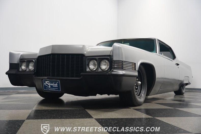 Unknown-Coupe-deville-1970-Matte-Gray-Medium-Turquoise-33