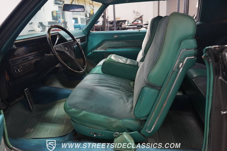 Unknown-Coupe-deville-1970-Matte-Gray-Medium-Turquoise-47