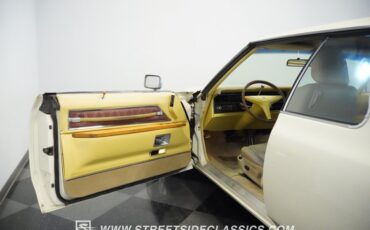 Unknown-Coupe-deville-1971-Casablanca-yellow-Tan-15