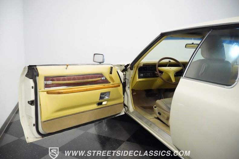 Unknown-Coupe-deville-1971-Casablanca-yellow-Tan-15