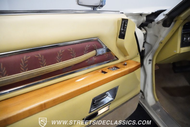 Unknown-Coupe-deville-1971-Casablanca-yellow-Tan-16