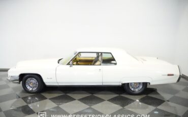 Unknown-Coupe-deville-1971-Casablanca-yellow-Tan-8