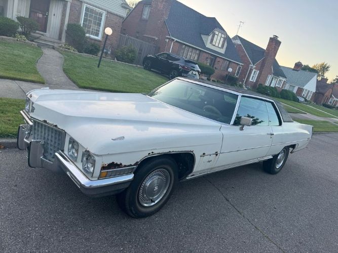Unknown-Coupe-deville-1971-White-Blue-4