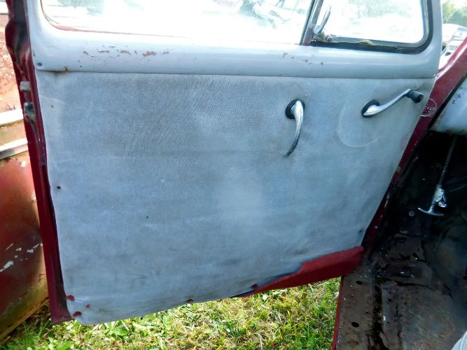 Unknown-Cranbrook-1954-Red-Gray-3
