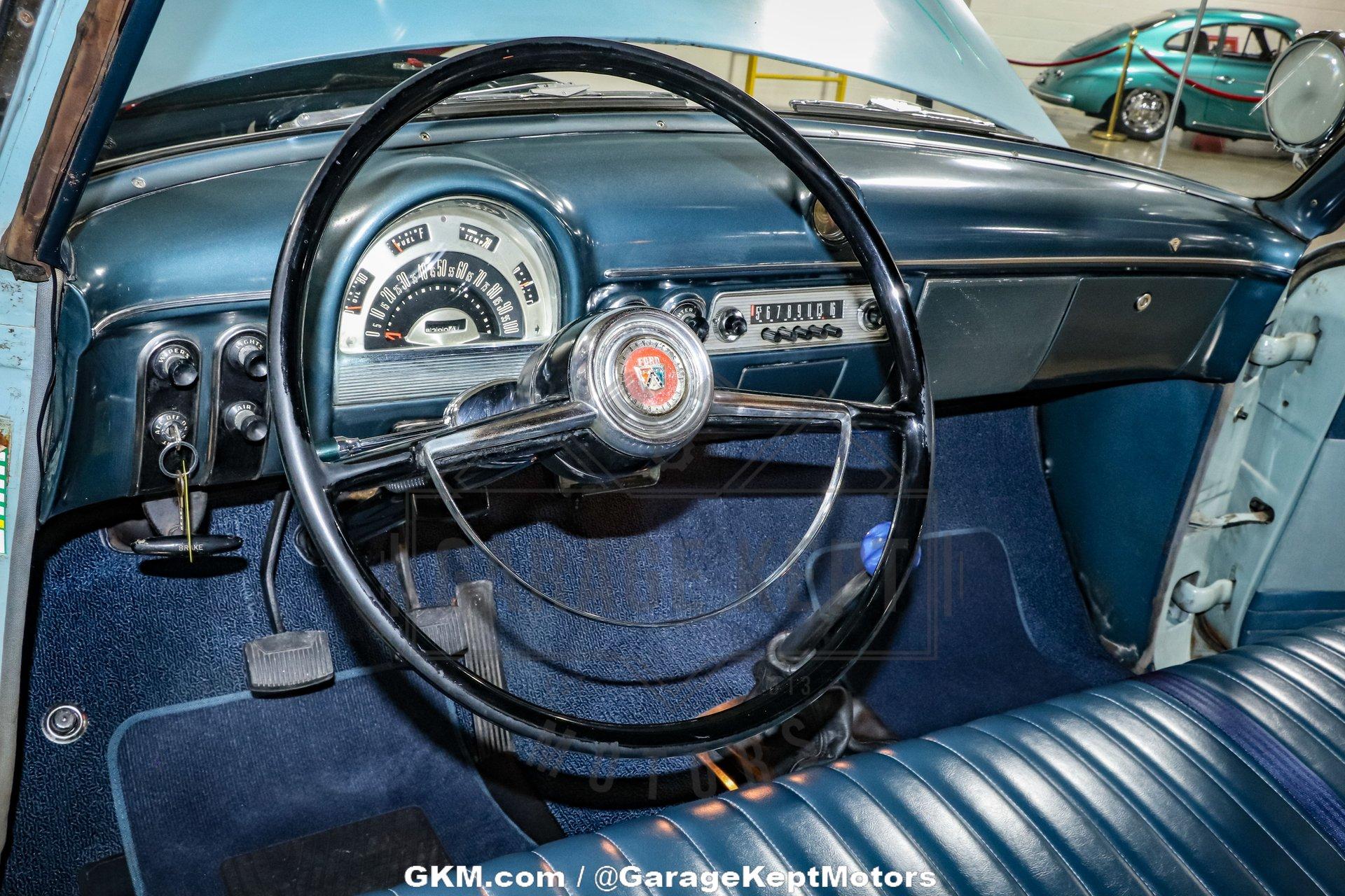 Unknown-Crestline-1953-Light-Blue-Blue-amp-White-2