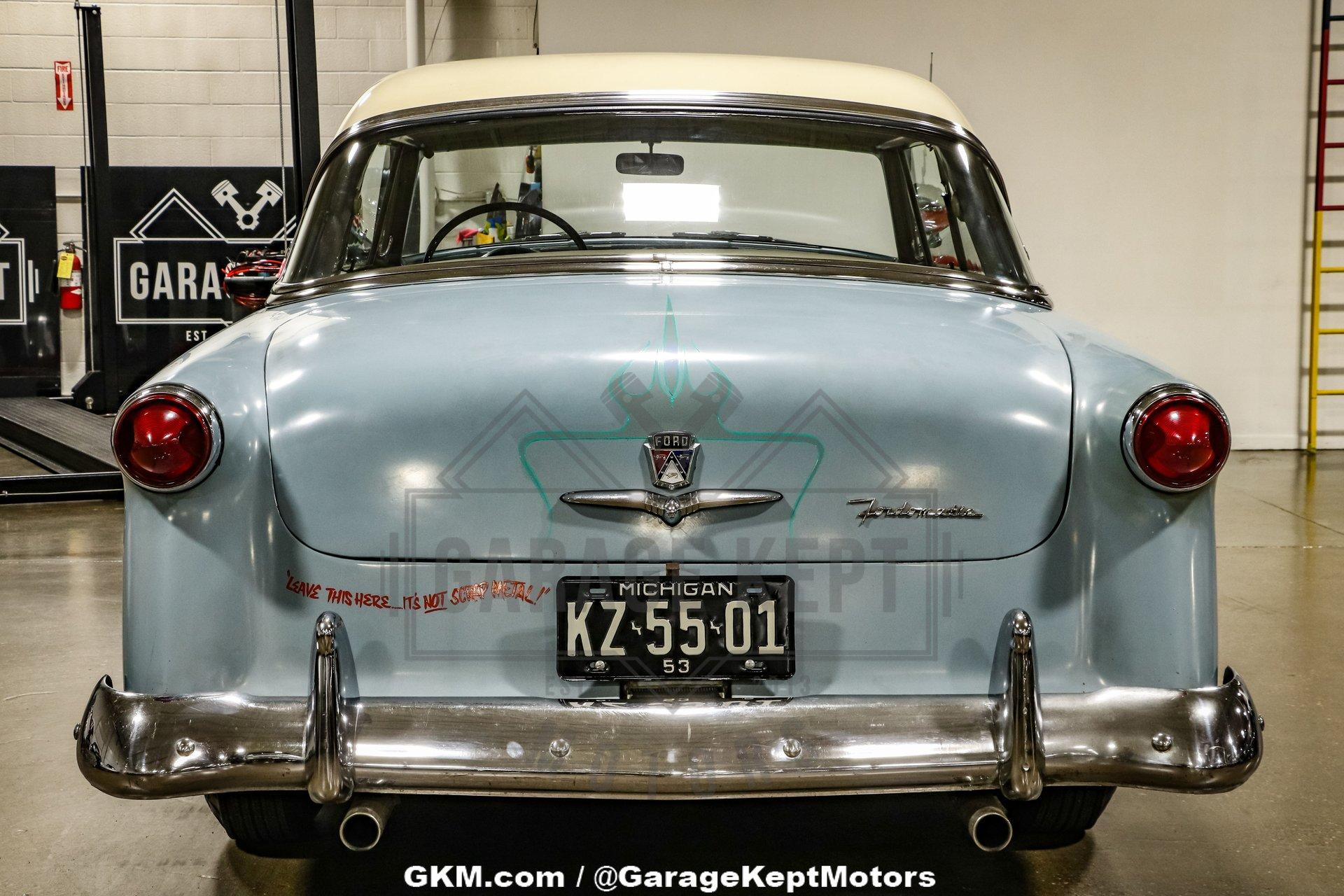 Unknown-Crestline-1953-Light-Blue-Blue-amp-White-27
