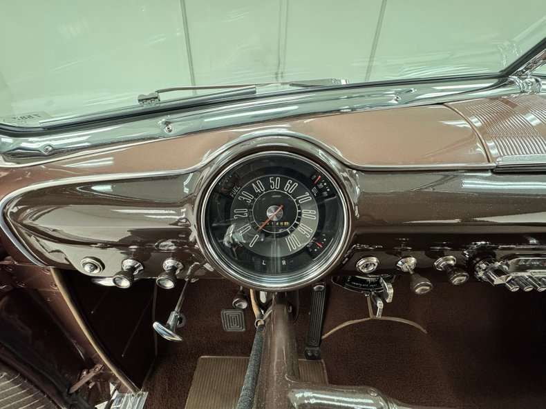 Unknown-Crestliner-1950-Brown-Metallic-Tan-10