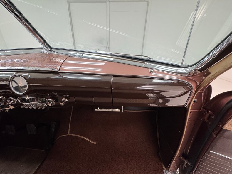 Unknown-Crestliner-1950-Brown-Metallic-Tan-13