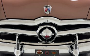Unknown-Crestliner-1950-Brown-Metallic-Tan-17