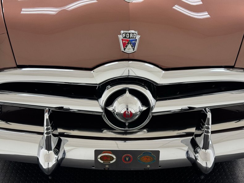 Unknown-Crestliner-1950-Brown-Metallic-Tan-17