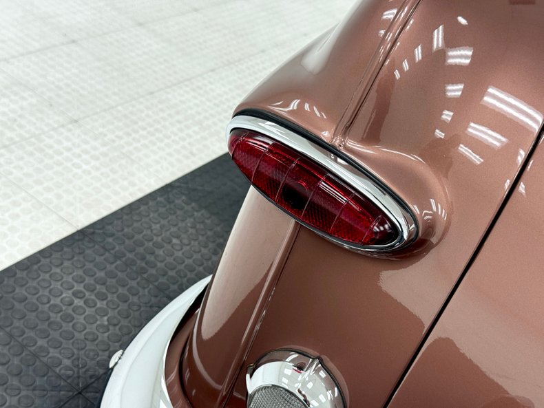 Unknown-Crestliner-1950-Brown-Metallic-Tan-33